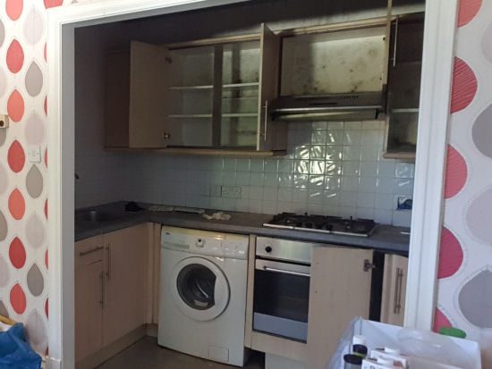 Boscombe Spa kitchen - before renovation