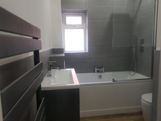 Westby Road bathroom comparison - after renovation